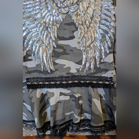 Upcycled Knox Rose Green/Gray Camo Jacket W Embellishments And Angel Wings - Picture 16 of 16
